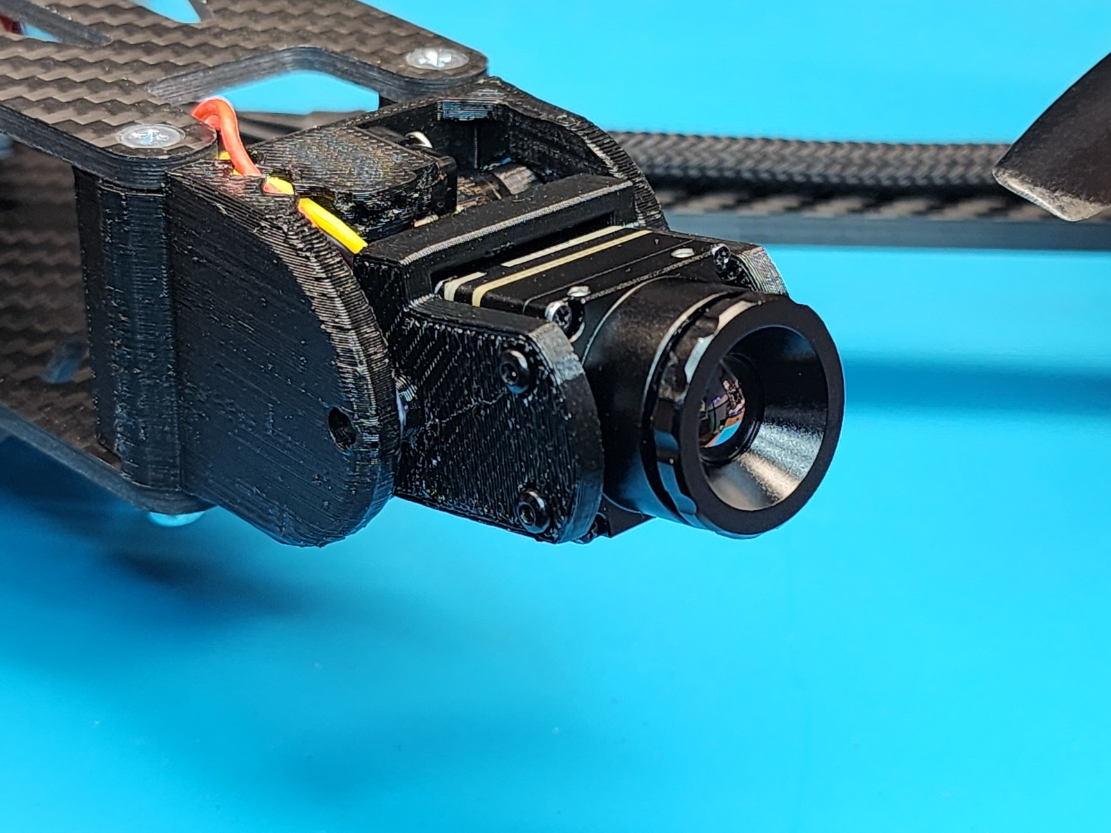 Пристрій нахилу FPV тепловізійної камери одноосьовий гімбал